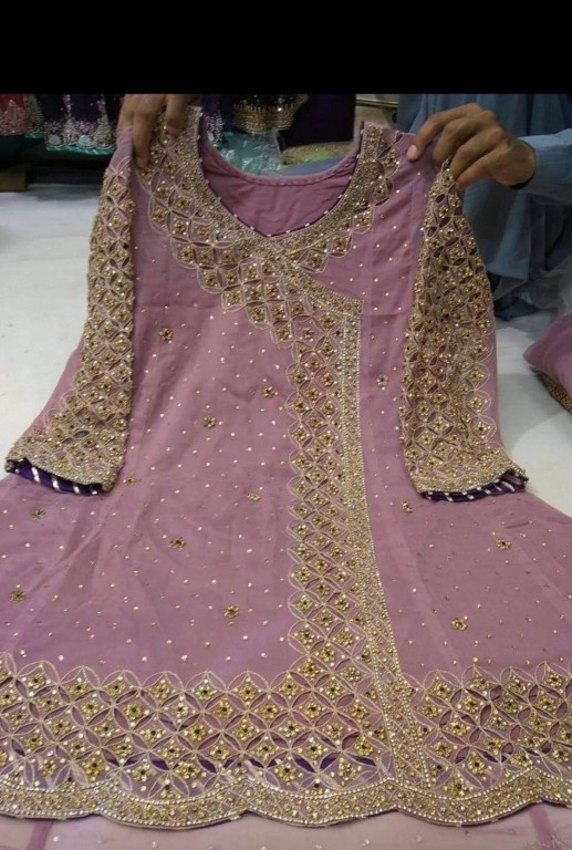 Zaara Khan Designs